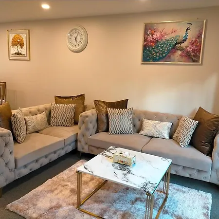 Parnell! Elegant & Modern 3Bedroom Townhouse - Auckland Cbd